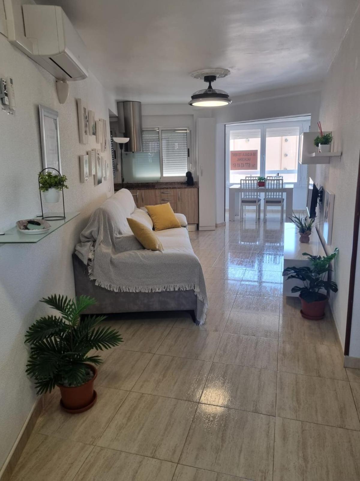 Nuevo Apartamento En Benidorm Kültér fotó